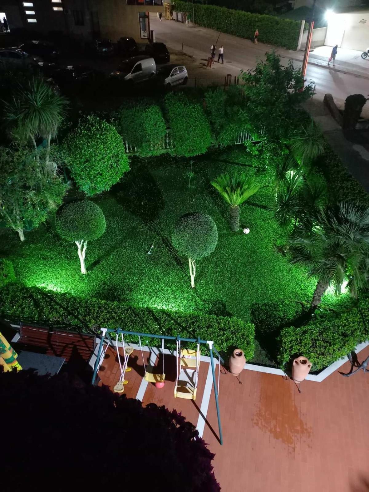 Vila L Budva Ξενοδοχείο Εξωτερικό φωτογραφία